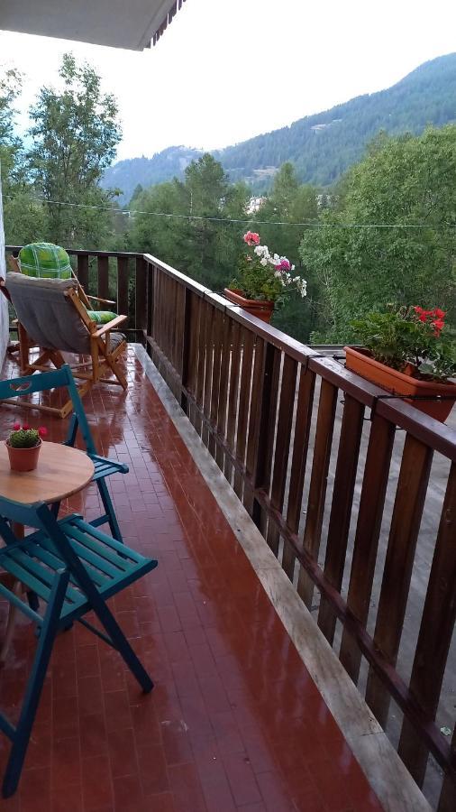 Sauze Guesthouse Apartment Oulx Екстериор снимка